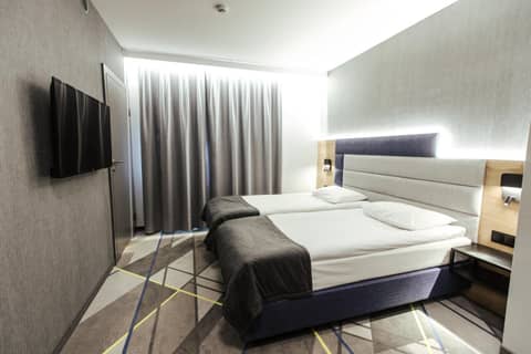 Air Hotel — photo 2
