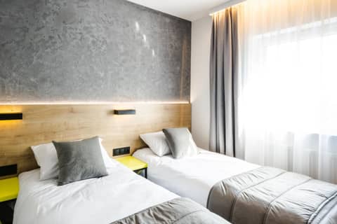 Air Hotel — photo 4