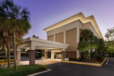 Hampton Inn Ft. Lauderdale-Cypress Creek — photo 6