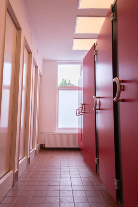 Smart Russell Square — bathroom
