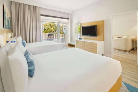 Radisson Resort Miami Beach — photo 9