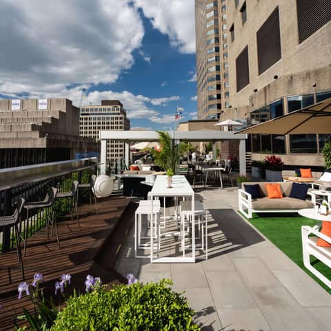 DoubleTree By Hilton Montreal — photo 5