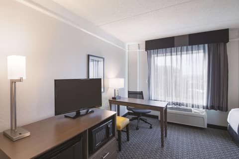 La Quinta by Wyndham Austin Airport — photo 9