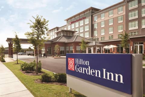 Hilton Garden Inn Boston Logan Airport — photo 5