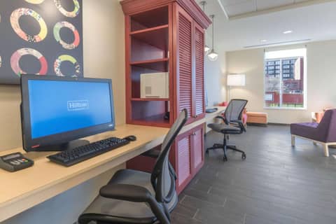 Home2 Suites Kansas City Downtown — photo 3