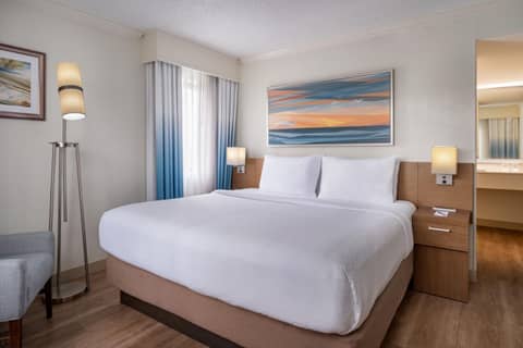 Courtyard by Marriott - Naples — photo 9