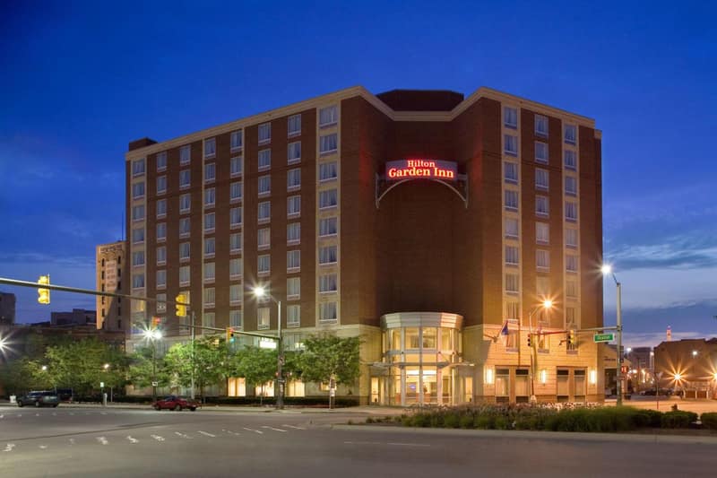 Hilton Garden Inn Detroit Downtown — building
