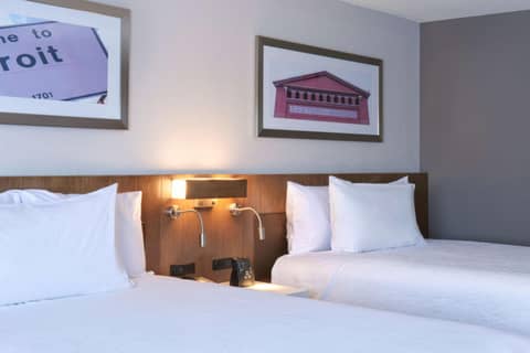 Hilton Garden Inn Detroit Downtown — photo 3