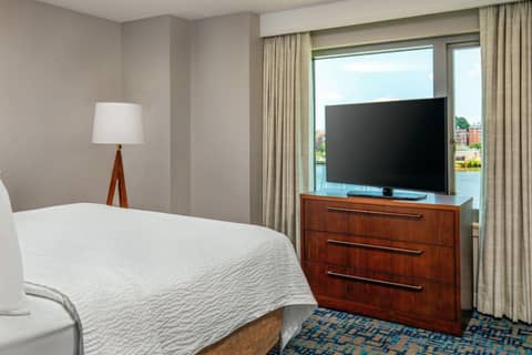 Residence Inn by Marriott Boston Harbor on Tudor Wharf — photo 3