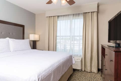 Homewood Suites by Hilton Indianapolis Northwest — photo 4