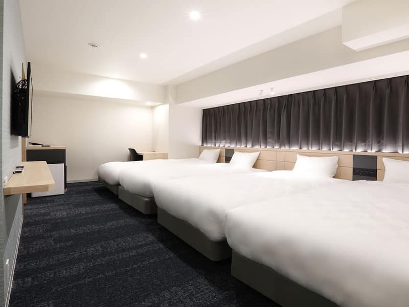 Henn na Hotel Premier Nagoya Fushimiekimae — photo 1