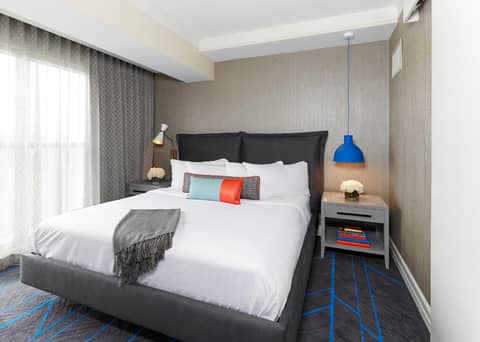Hutton Hotel, Nashville, a Tribute Portfolio Hotel — hotel room