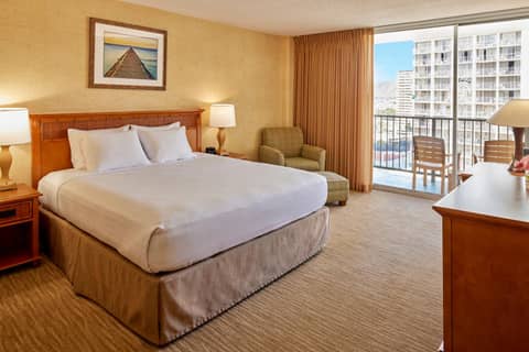 Waikiki Resort Hotel — photo 9