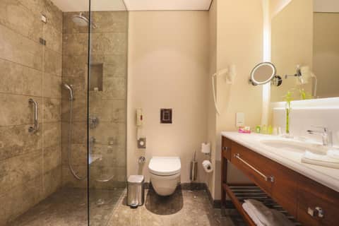 Crowne Plaza Istanbul Oryapark by IHG — photo 4