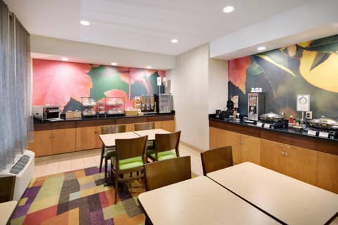 Fairfield Inn & Suites Indianapolis Airport — photo 8