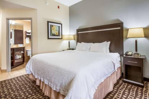 Hampton Inn West — photo 2