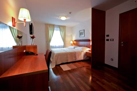 Hotel Croatia — photo 4