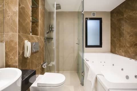 Ramee Techome — bathroom