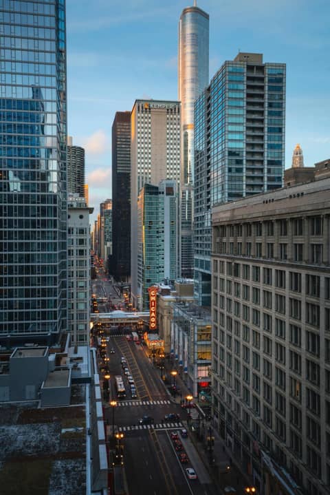 Staypineapple, An Iconic Hotel, The Loop — photo 4