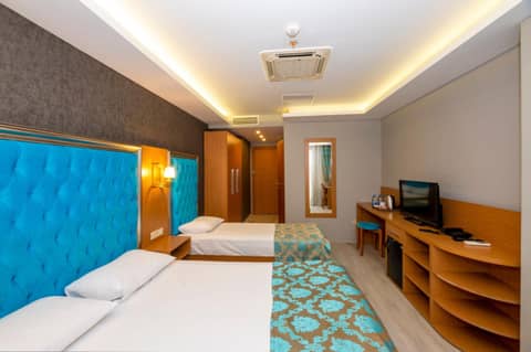 Grand Palace Hotel — photo 2