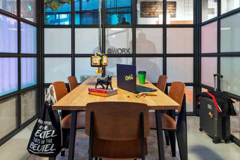 Moxy Frankfurt City Center — photo 9