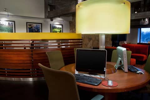 Sheraton Westport Chalet Hotel St. Louis — photo 2
