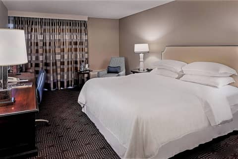 Sheraton Westport Chalet Hotel St. Louis — photo 4