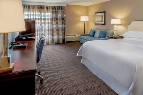 Sheraton Westport Chalet Hotel St. Louis — photo 7