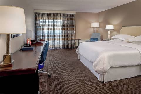 Sheraton Westport Chalet Hotel St. Louis — photo 8