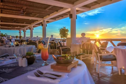 Pueblo Bonito Los Cabos Blanco Beach Resort - All Inclusive — dining