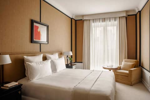 Hôtel Balzac Paris & Spa Ikoï — hotel room