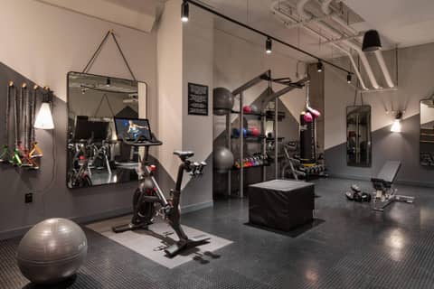 Moxy Portland Downtown — photo 7