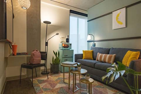 Moxy Portland Downtown — photo 8