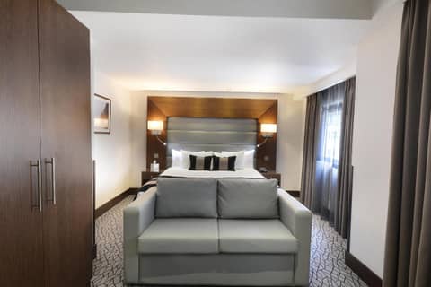 The Cura Hotel Kensington, London, a Tribute Portfolio Hotel — hotel room