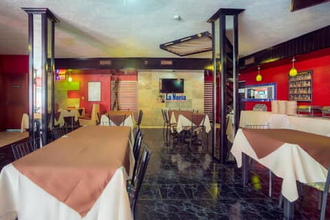 Hotel La Silla — dining