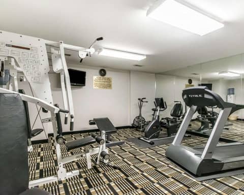 Quality Inn & Suites University-Airport — photo 6