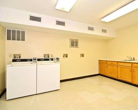 Quality Inn & Suites University-Airport — photo 8