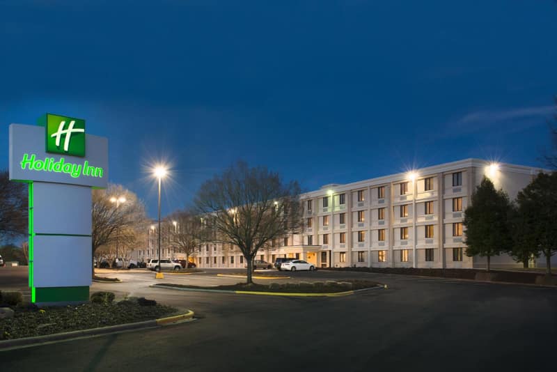 Holiday Inn Charlotte - Airport Conf Ctr by IHG — building