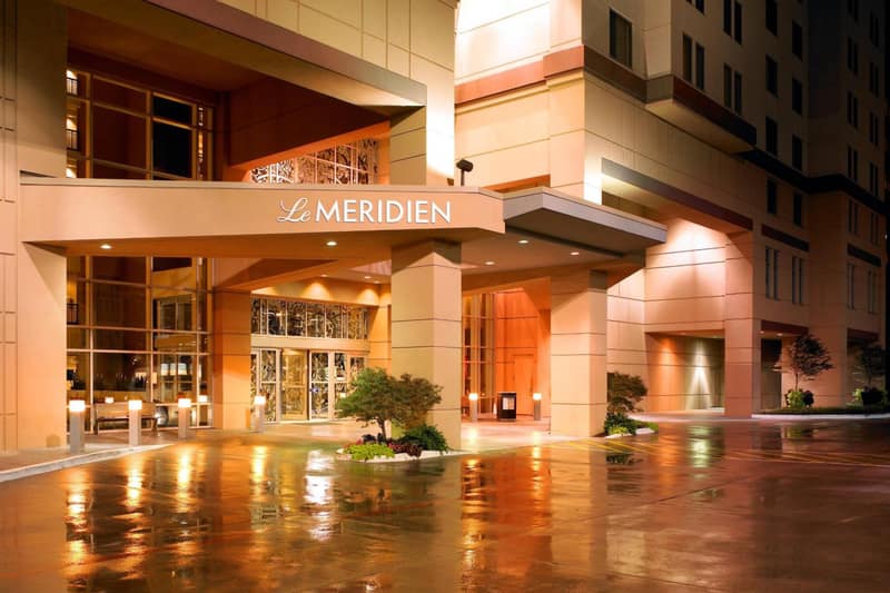 Le Meridien Dallas by the Galleria — building