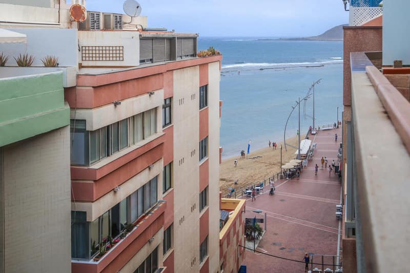 Atlantic Apartments — building