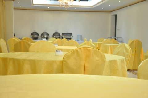 Sahara Hotel Apartments — photo 7