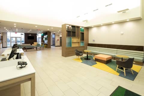 Holiday Inn & Suites Detroit - Troy by IHG — photo 6
