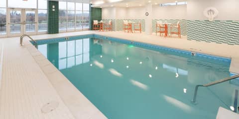 Holiday Inn & Suites Detroit - Troy by IHG — photo 8