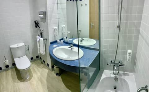 Holiday Inn Express Ciudad de las Ciencias by IHG — photo 4