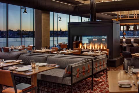 Canopy By Hilton Baltimore Harbor Point — dining