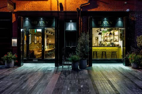 11 Cadogan Gardens and The Apartments — outdoor bbq area