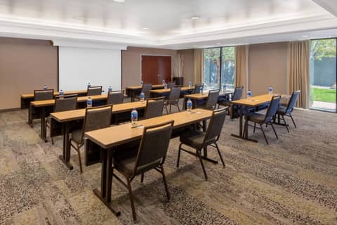 Courtyard by Marriott Reno — photo 9
