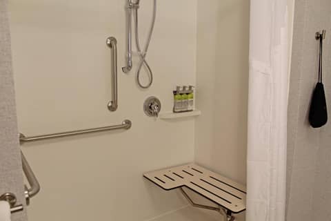 Holiday Inn Express & Suites - St. Louis South - I-55 by IHG — photo 6