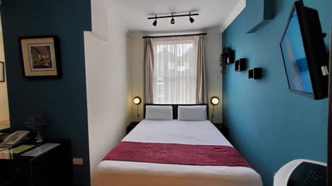 The Royale Chulan Hyde Park Hotel — hotel room