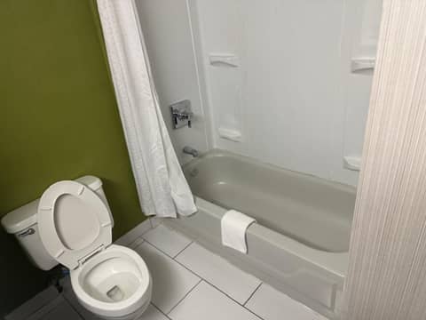 Sleep Inn & Suites Memphis Southeast — photo 3
